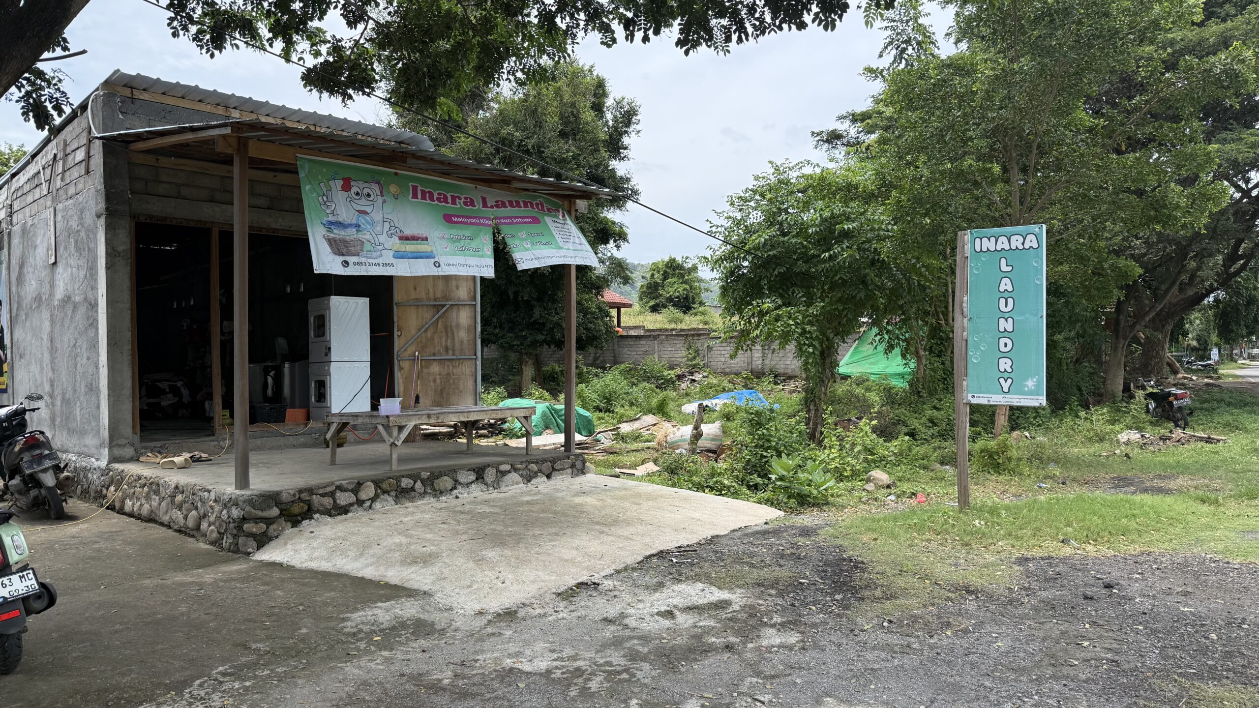 インドネシア スンバワ島 INRA LAUNDRY