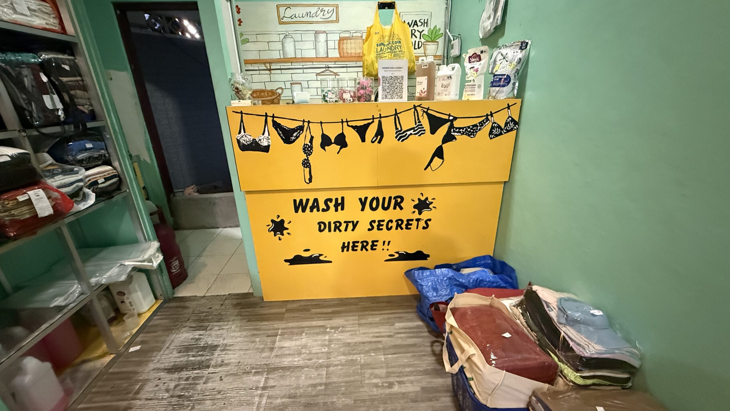 インドネシア バリ島サヌール地区 Sunrise Coin Laundry