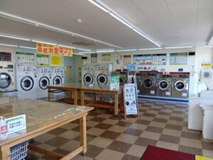 ジャンボランドリーふわふわ 松戸千駄堀店