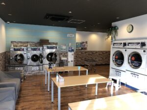 大型コインランドリー マンマチャオ新磯野店