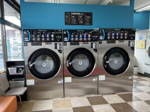 ジャンボランドリーふわふわ 柏根戸店