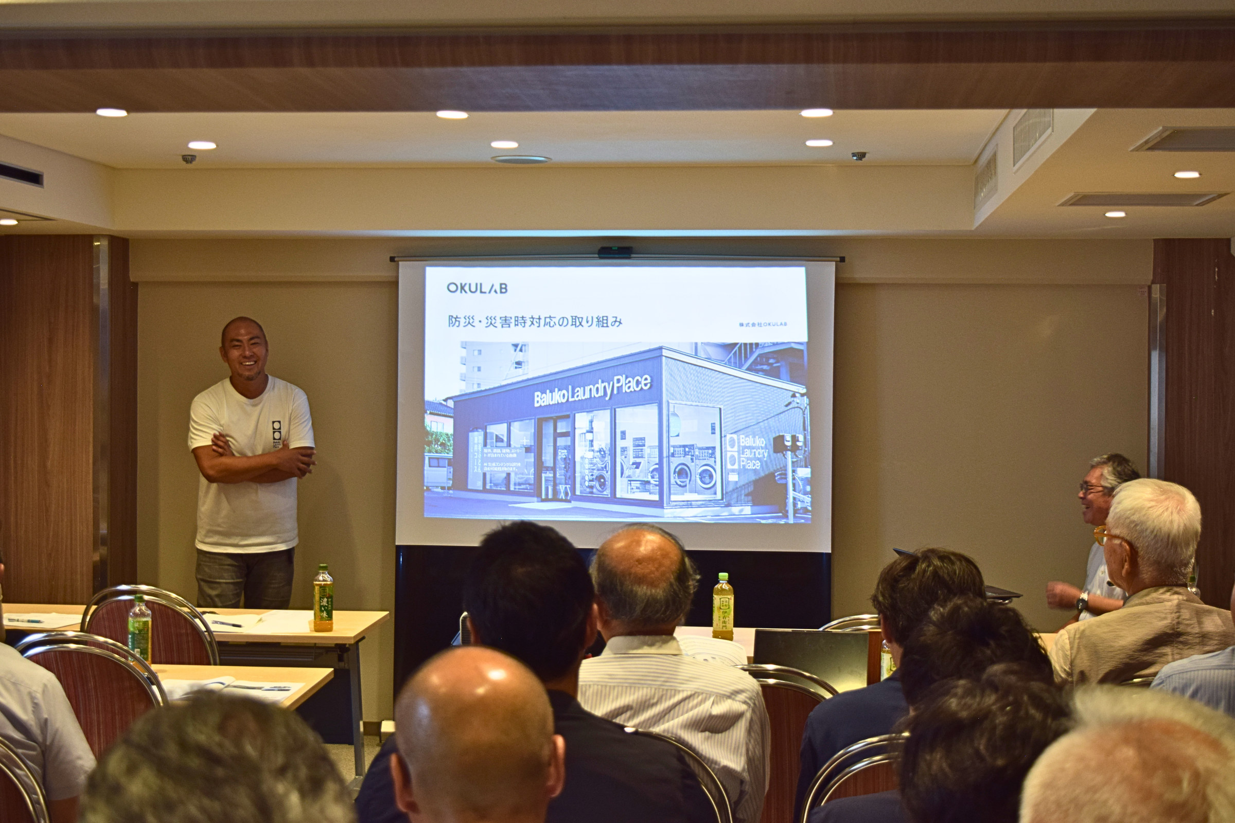 Baluko Laundry Placeの防災・災害時対応を説明する株式会社OKULAB 代表取締役CEO・久保田淳氏
